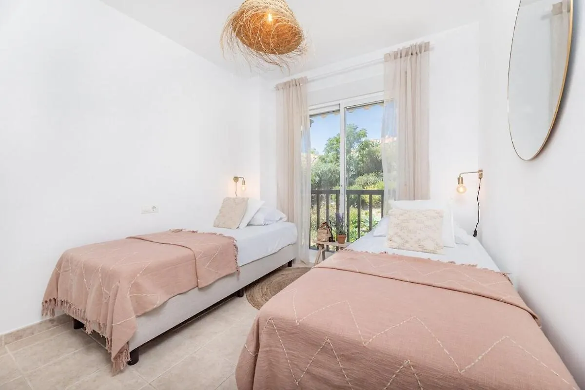 Discover Serene Living At Casares Del Sol - Rdr472