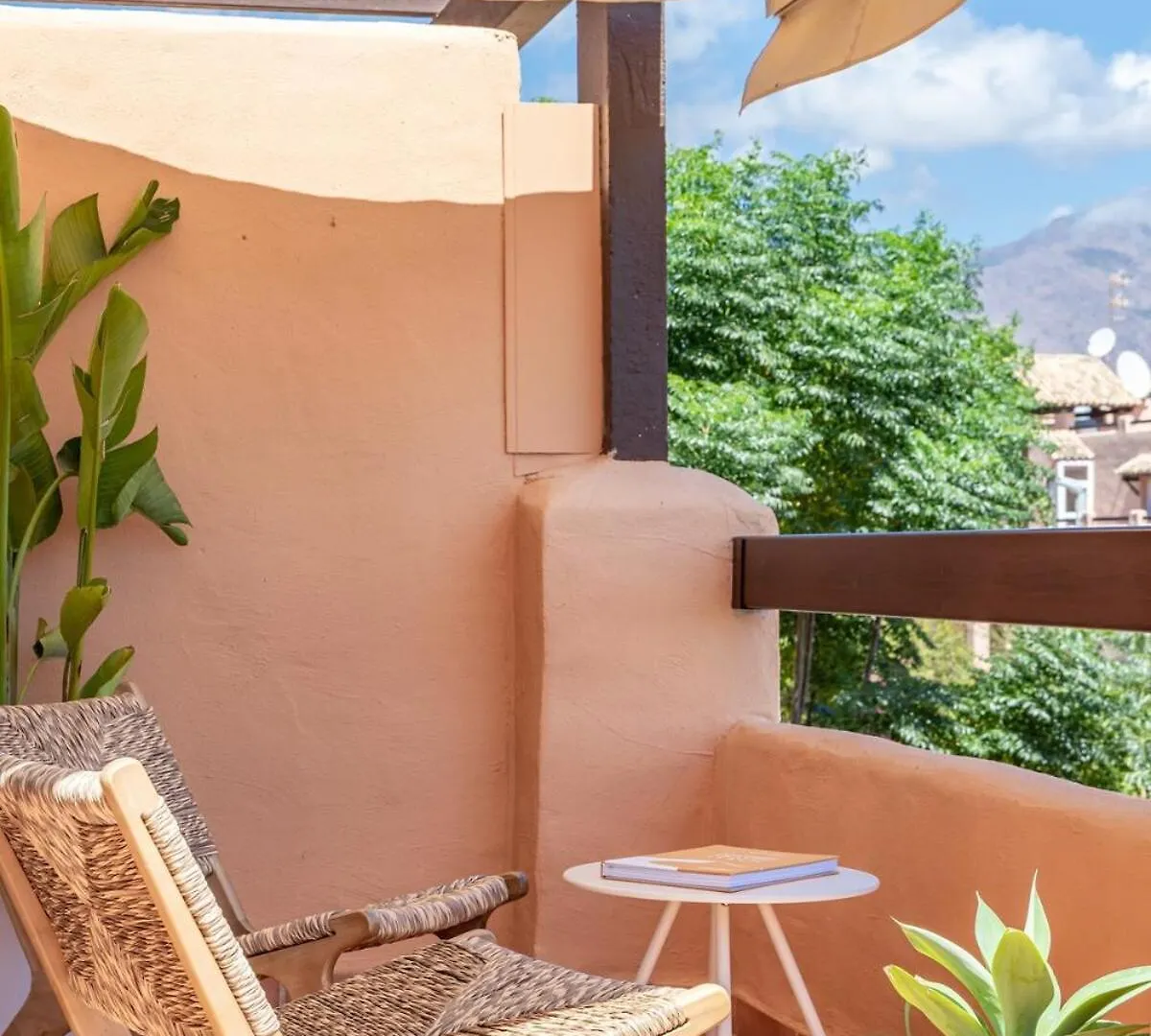 Discover Serene Living At Casares Del Sol - Rdr472 Daire